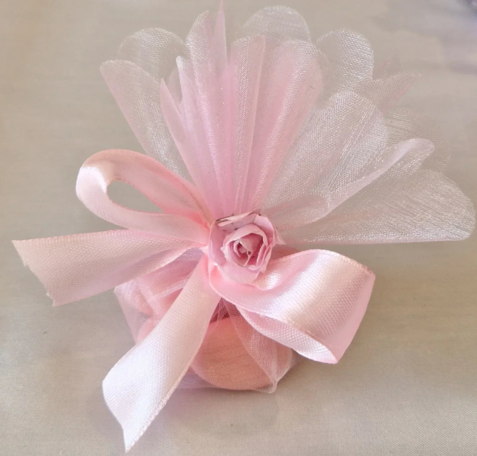 Pochon Mariage Élégant - 7 Dragées au Chocolat - AngelAnge