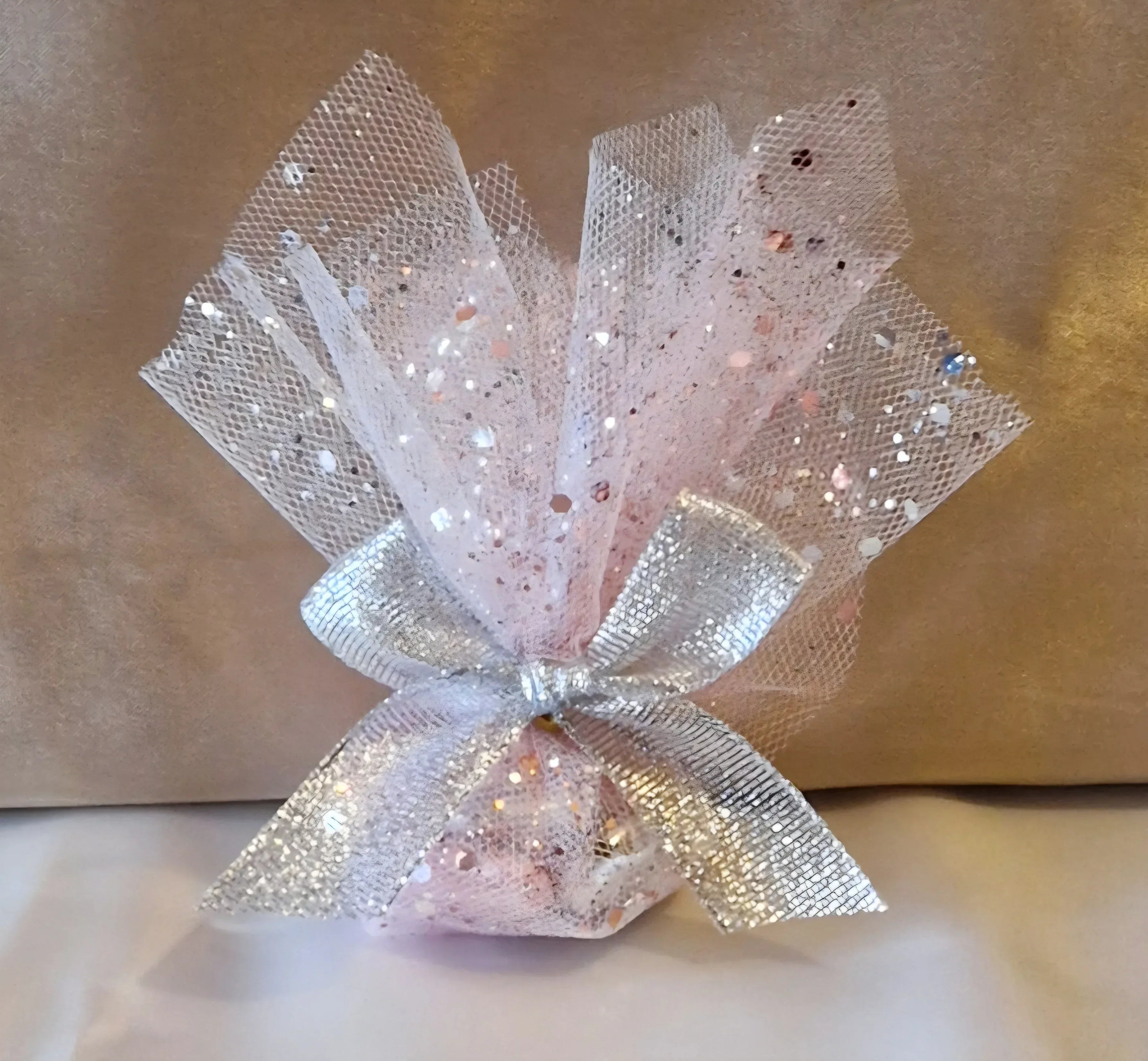 Pochon Pailleté Rose & Blanc Romantique - 7 Dragées Chocolat Premium - AngelAnge