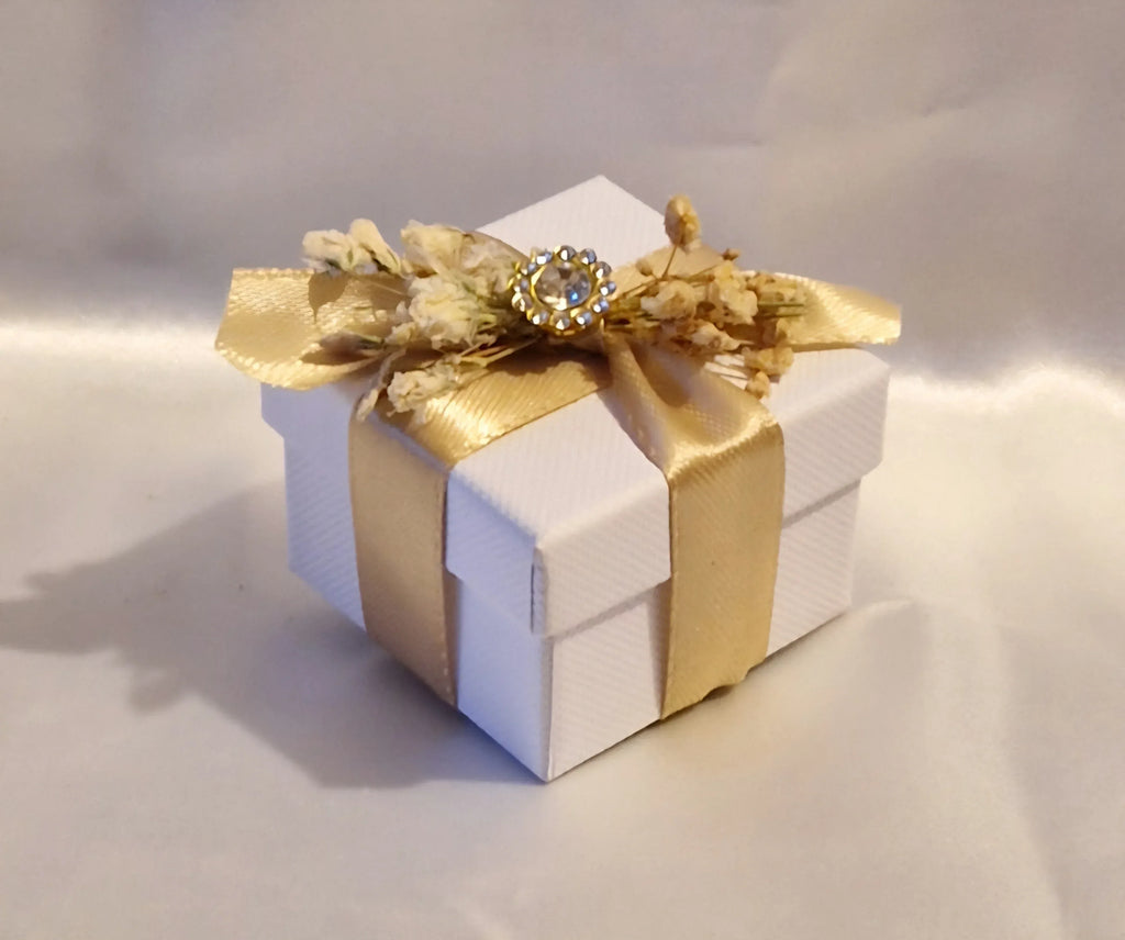 Boîte Cadeau Mariage Blanche Relief Abeille - Myosotis Séchés & Dragées Incluses - AngelAnge