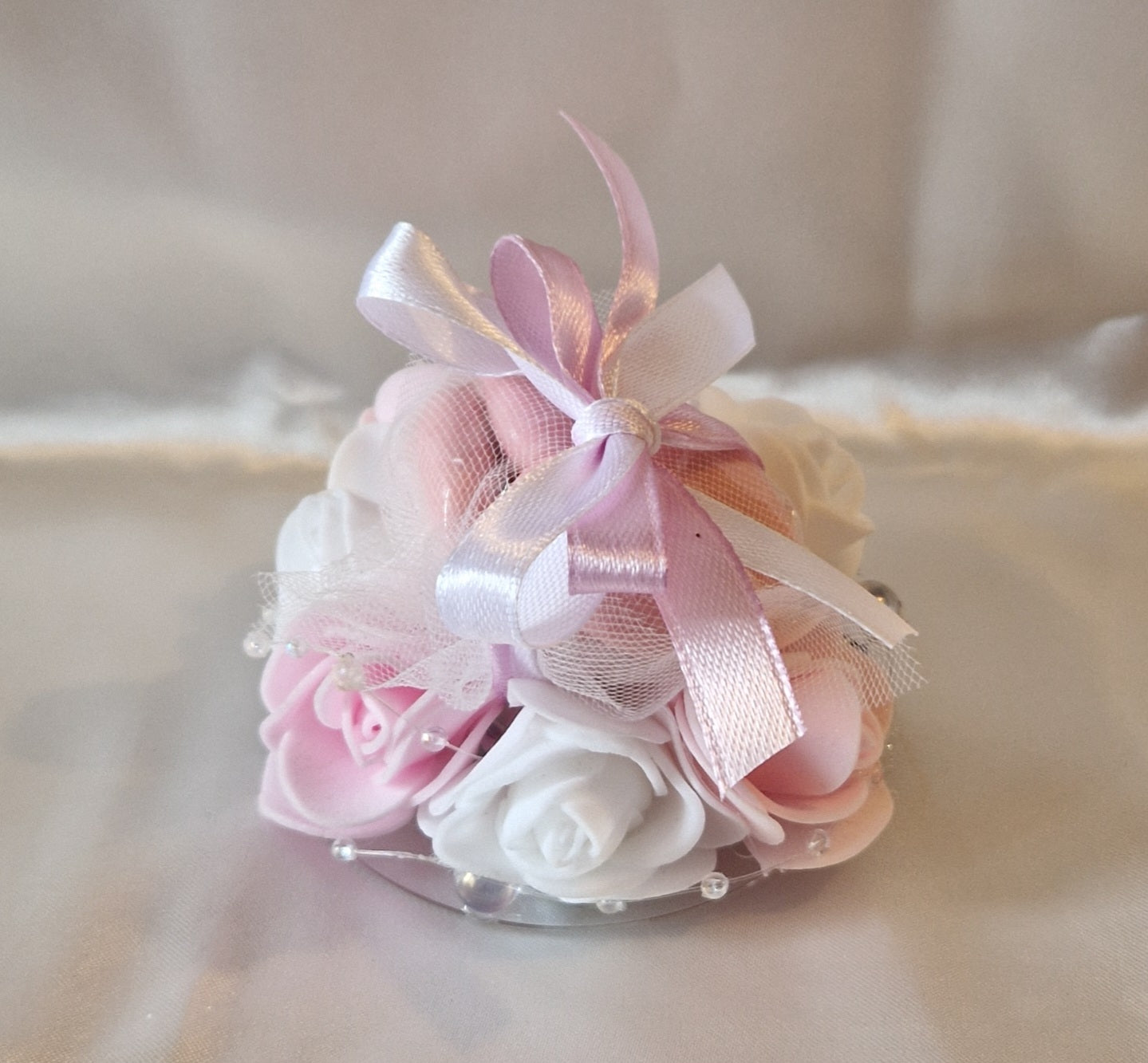 Contenant Floral Rose et Blanc + 7 Dragées Chocolat - Cadeau Mariage Romantique