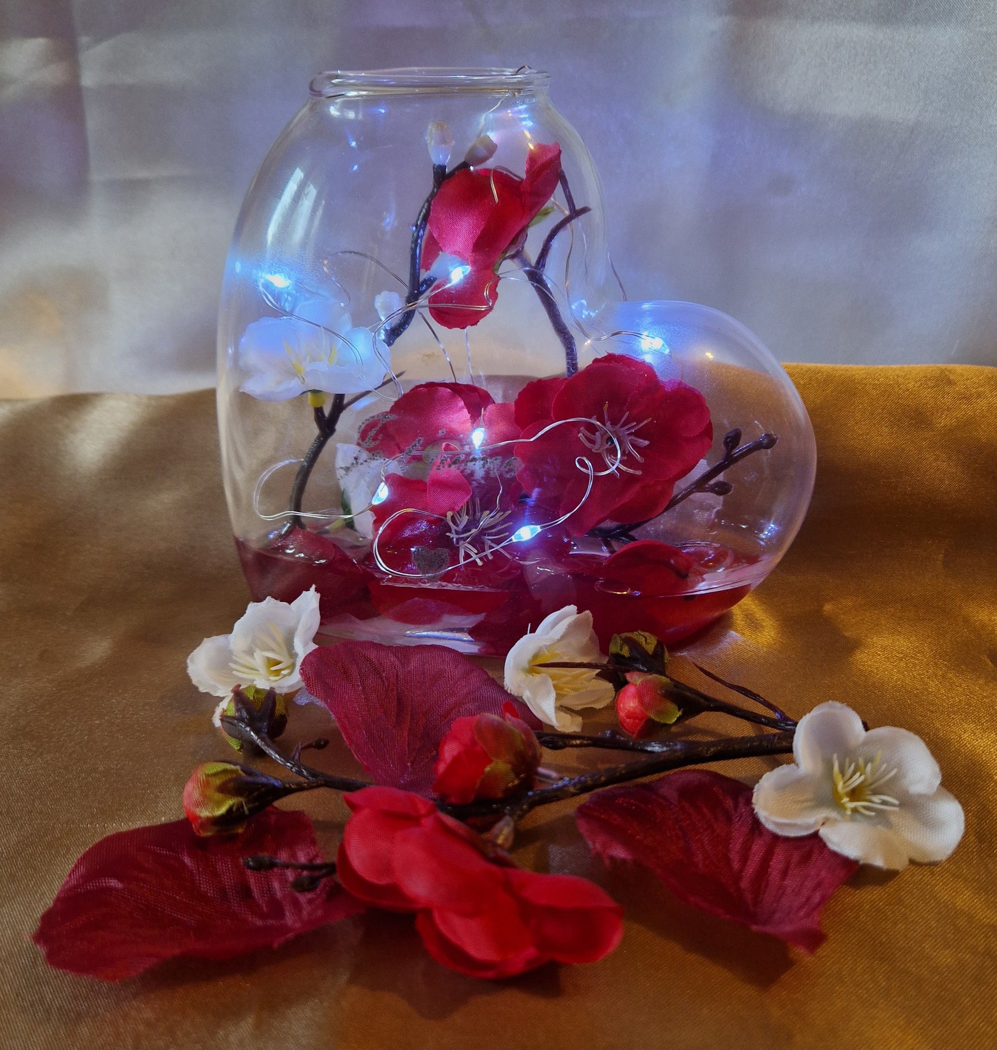 Vase Lumineux "Je t'aime" en Forme de Cœur - Fleurs de Prunier