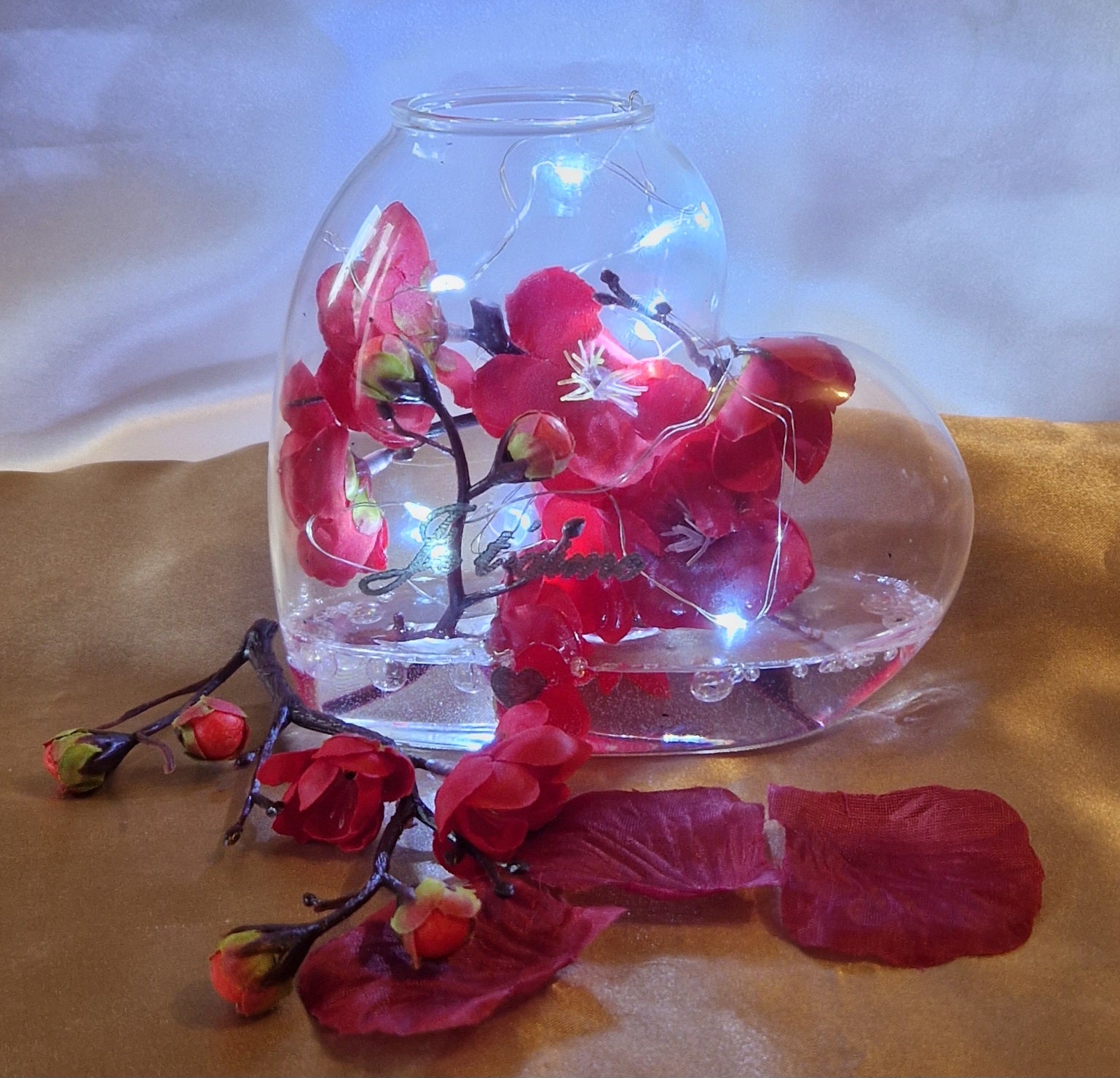 Vase Lumineux Cœur "Je t'aime" - Fleurs de Prunier Rouges