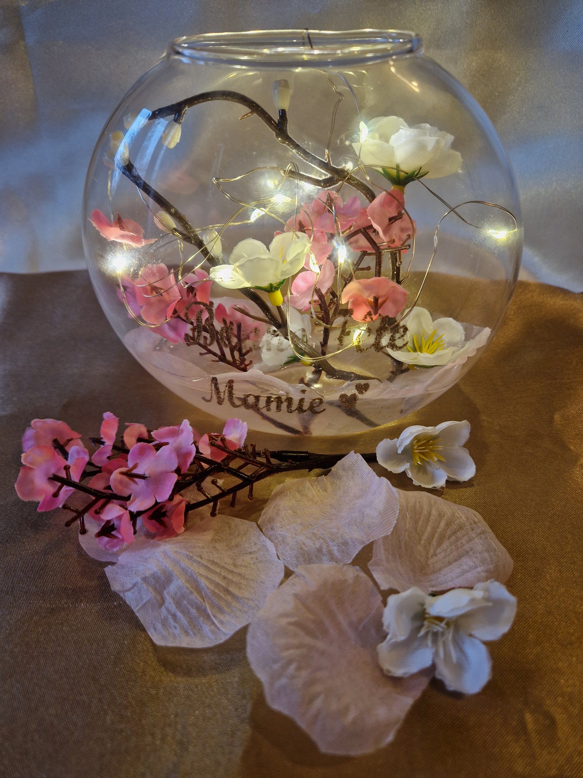 Vase Floral Lumineux Fête des Mamies - Fleurs de Cerisier Dorées